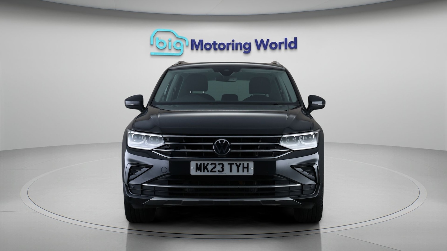 Used Volkswagen Tiguan 2023 for sale - 78106102: Photo 2
