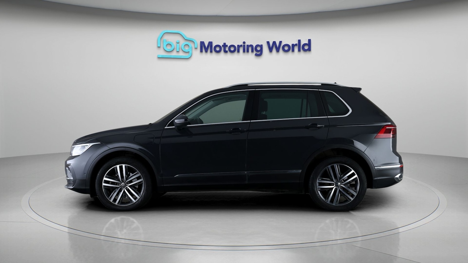 Used Volkswagen Tiguan 2023 for sale - 78106102: Photo 4