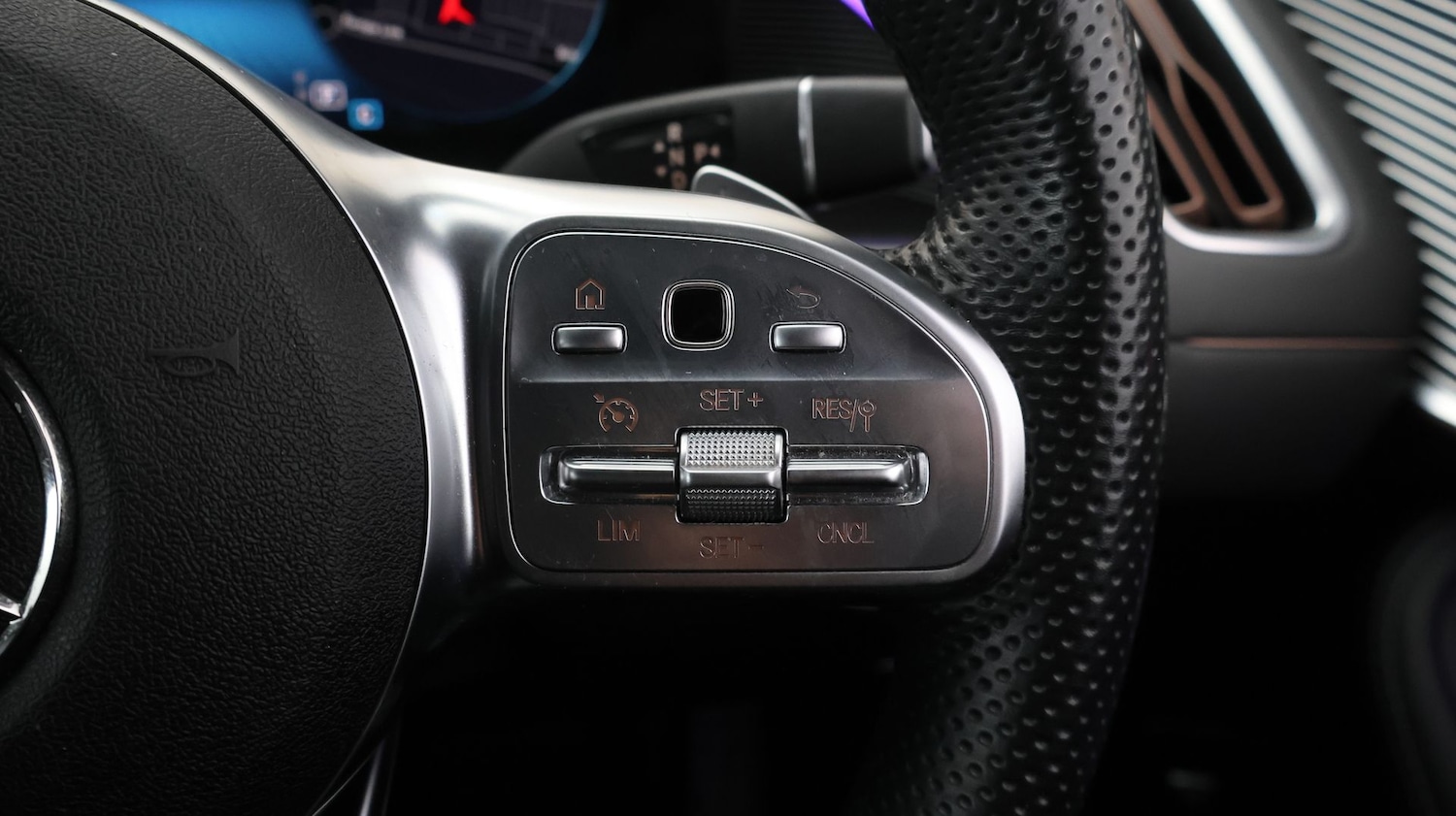 Used Mercedes-Benz EQC 2021 for sale - 77367538: Photo 21