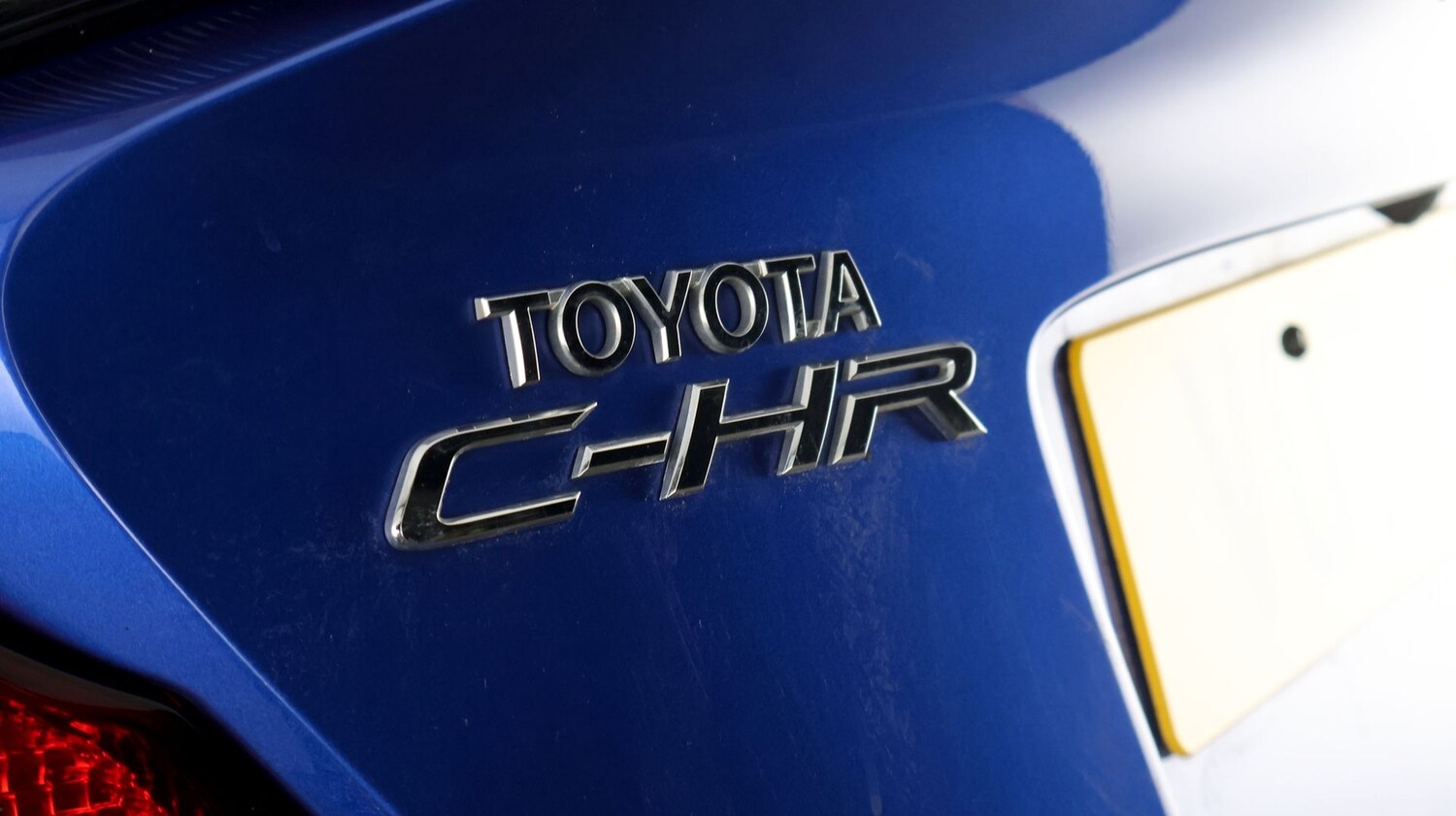 Used Toyota C-HR 2021 for sale - 77379021: Photo 20