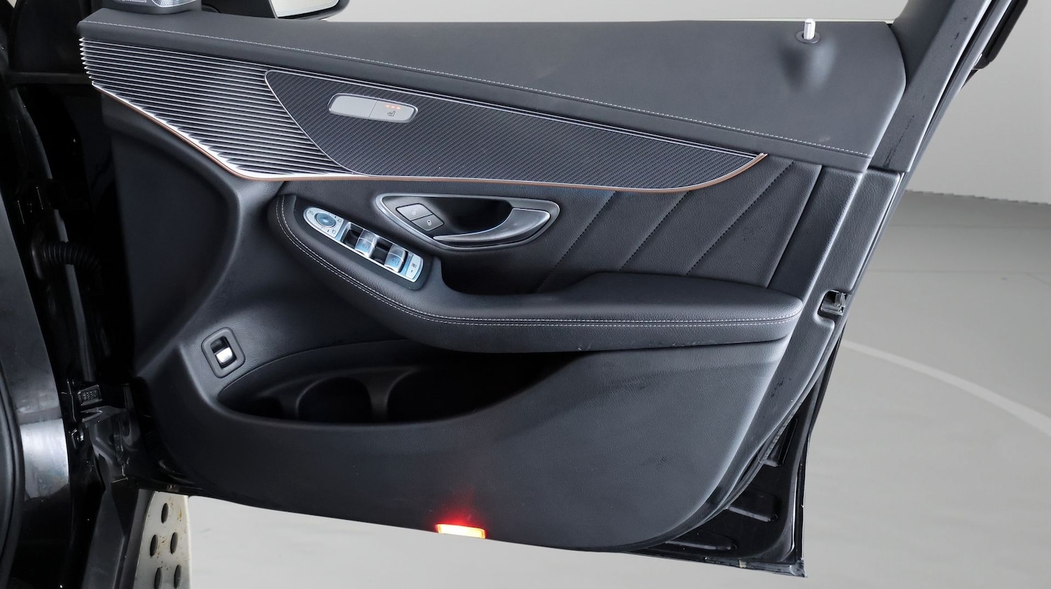 Used Mercedes-Benz EQC for sale - 77477991: Photo 14