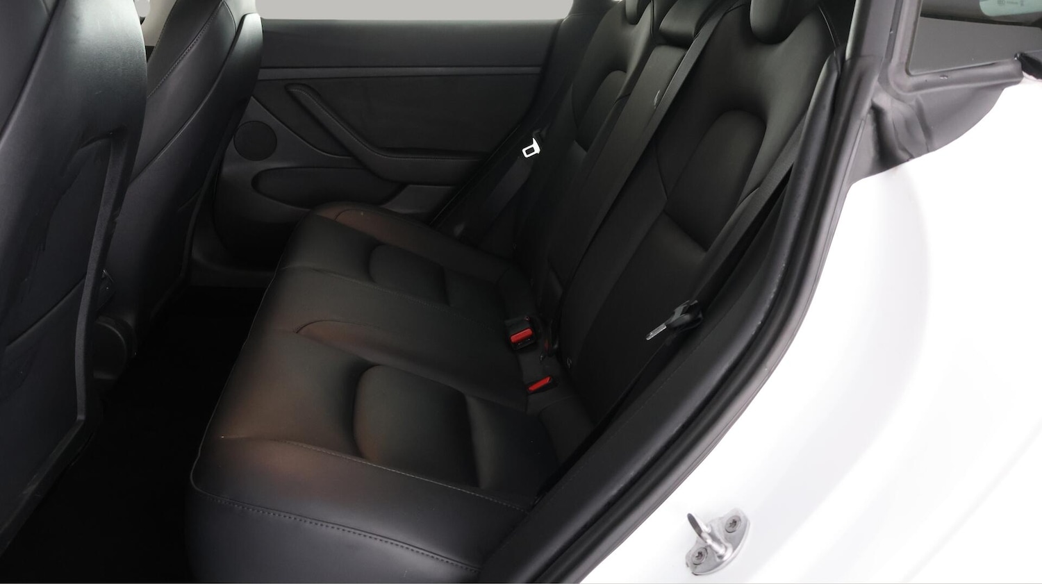 Used Tesla Model 3 2021 for sale - 76137408: Photo 16
