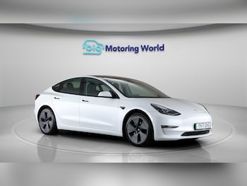 Tesla - Model 3