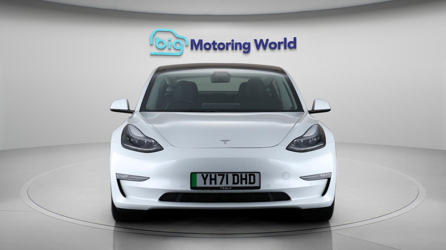 Used Tesla Model 3 2021 for sale - 76137408: Photo 2