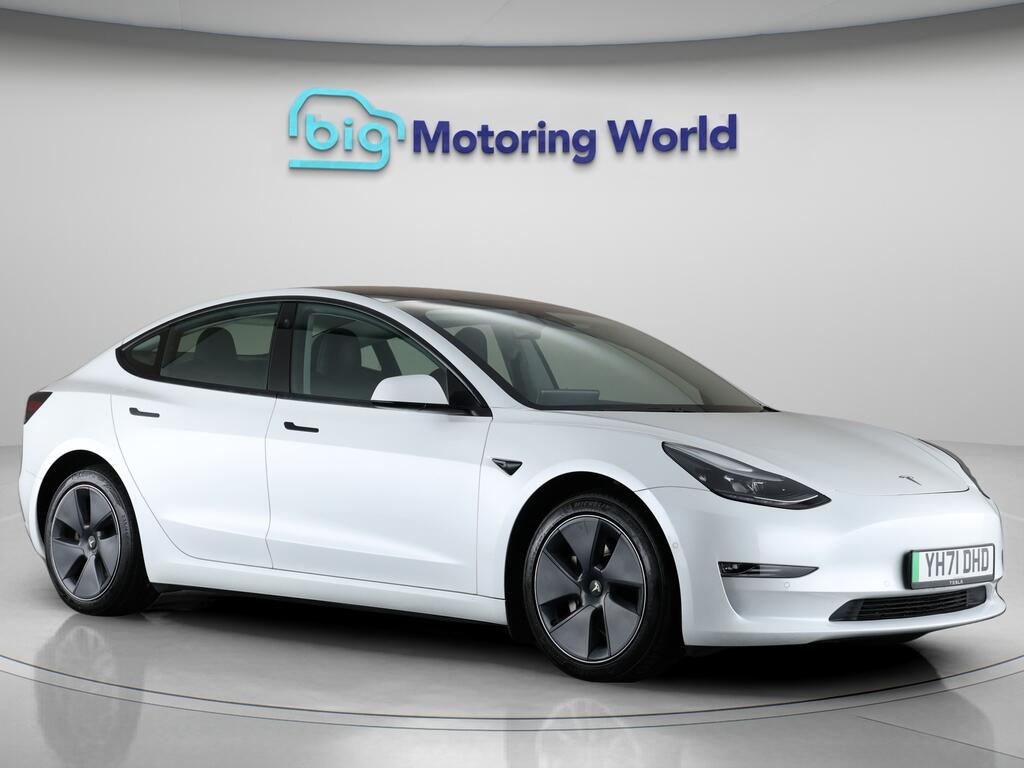 Used Tesla Model 3 2021 for sale - 76137408: Photo 25
