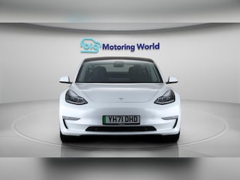 Used Tesla Model 3 2021 for sale - 76137408: Photo 2