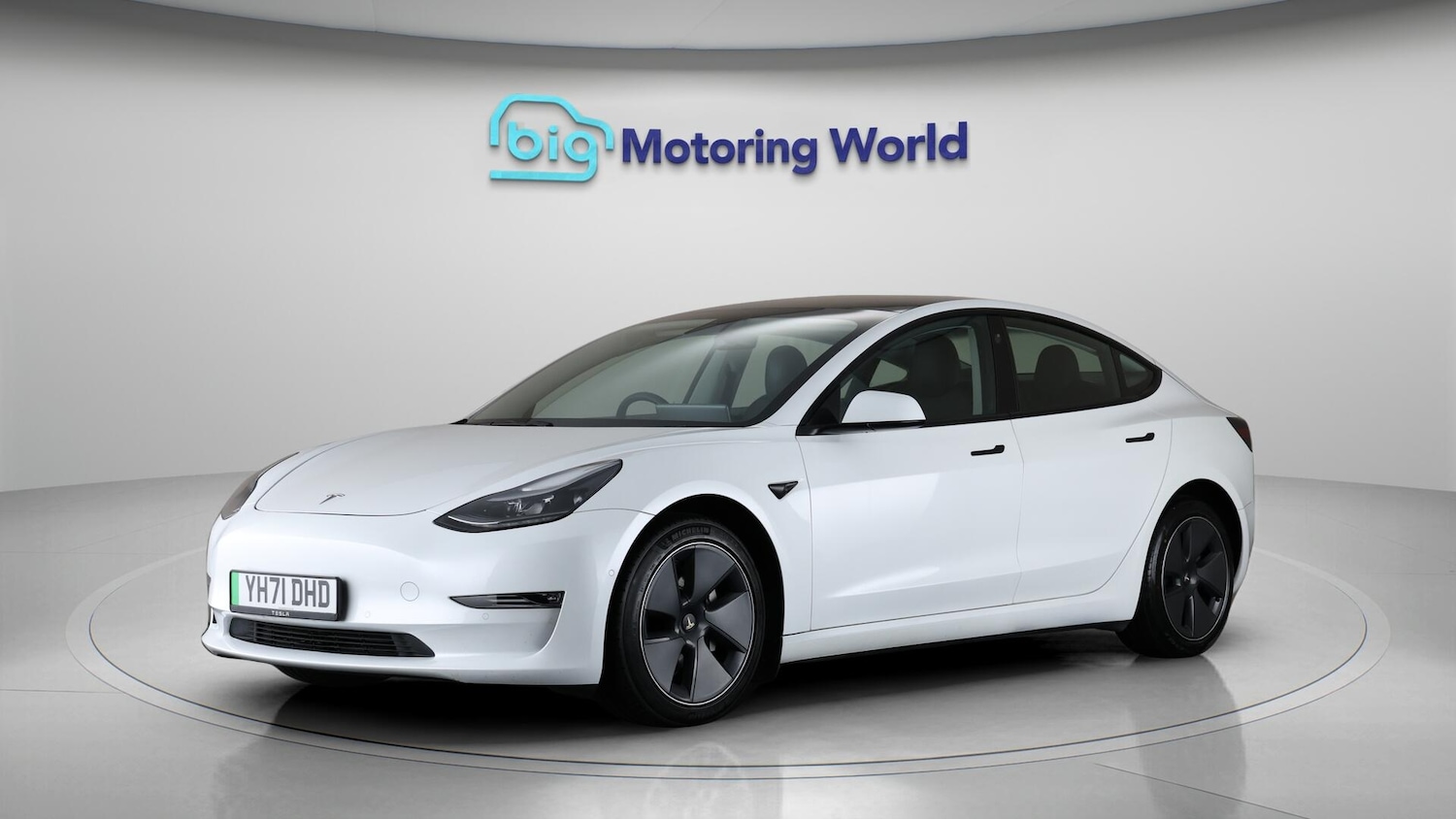 Used Tesla Model 3 2021 for sale - 76137408: Photo 3