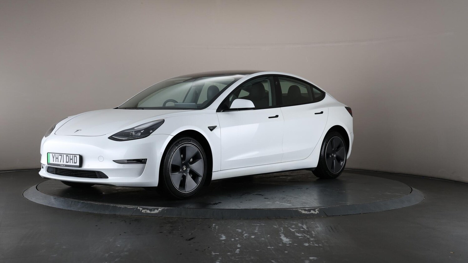 Used Tesla Model 3 2021 for sale - 76137408: Photo 43