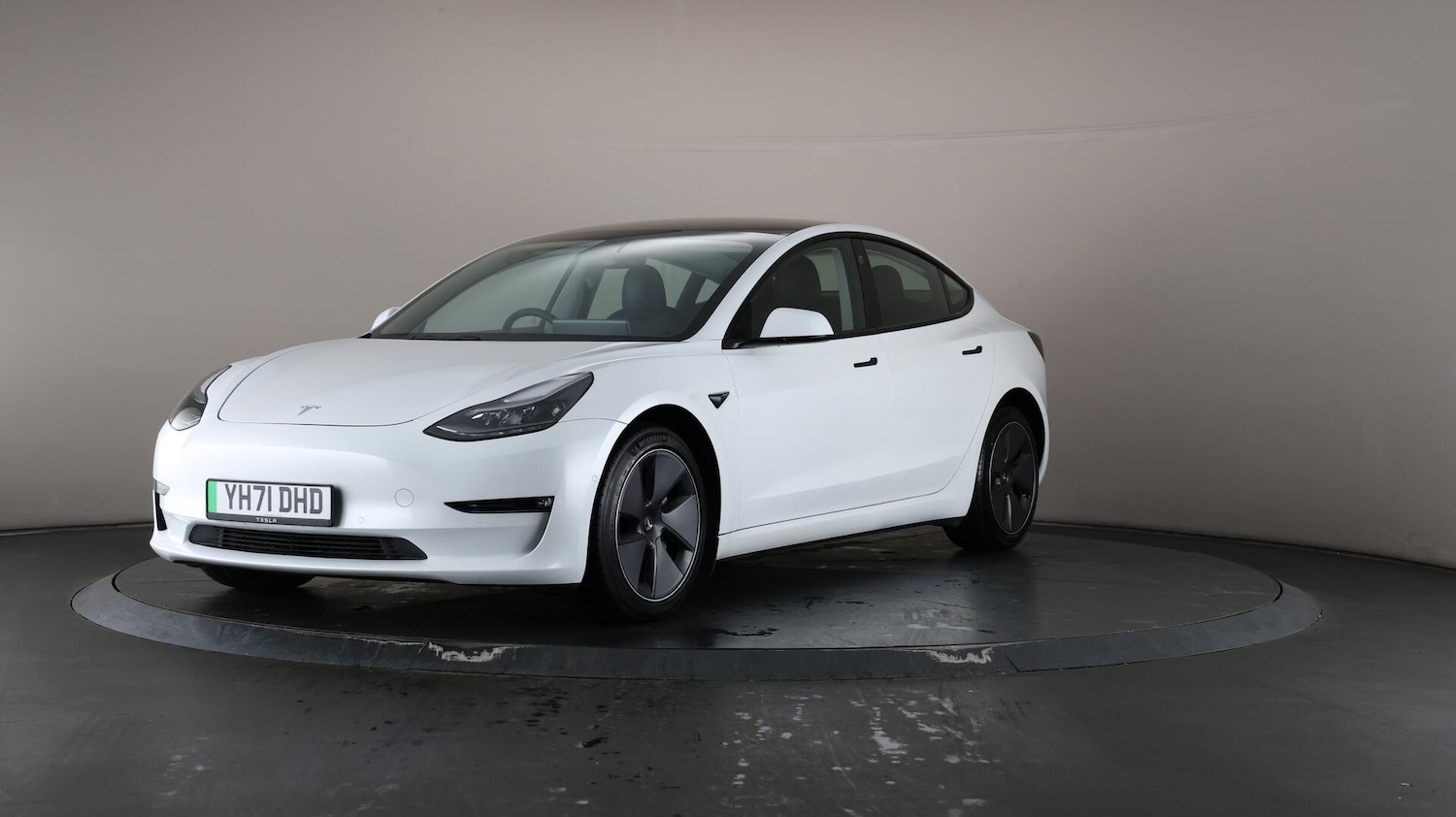 Used Tesla Model 3 2021 for sale - 76137408: Photo 44