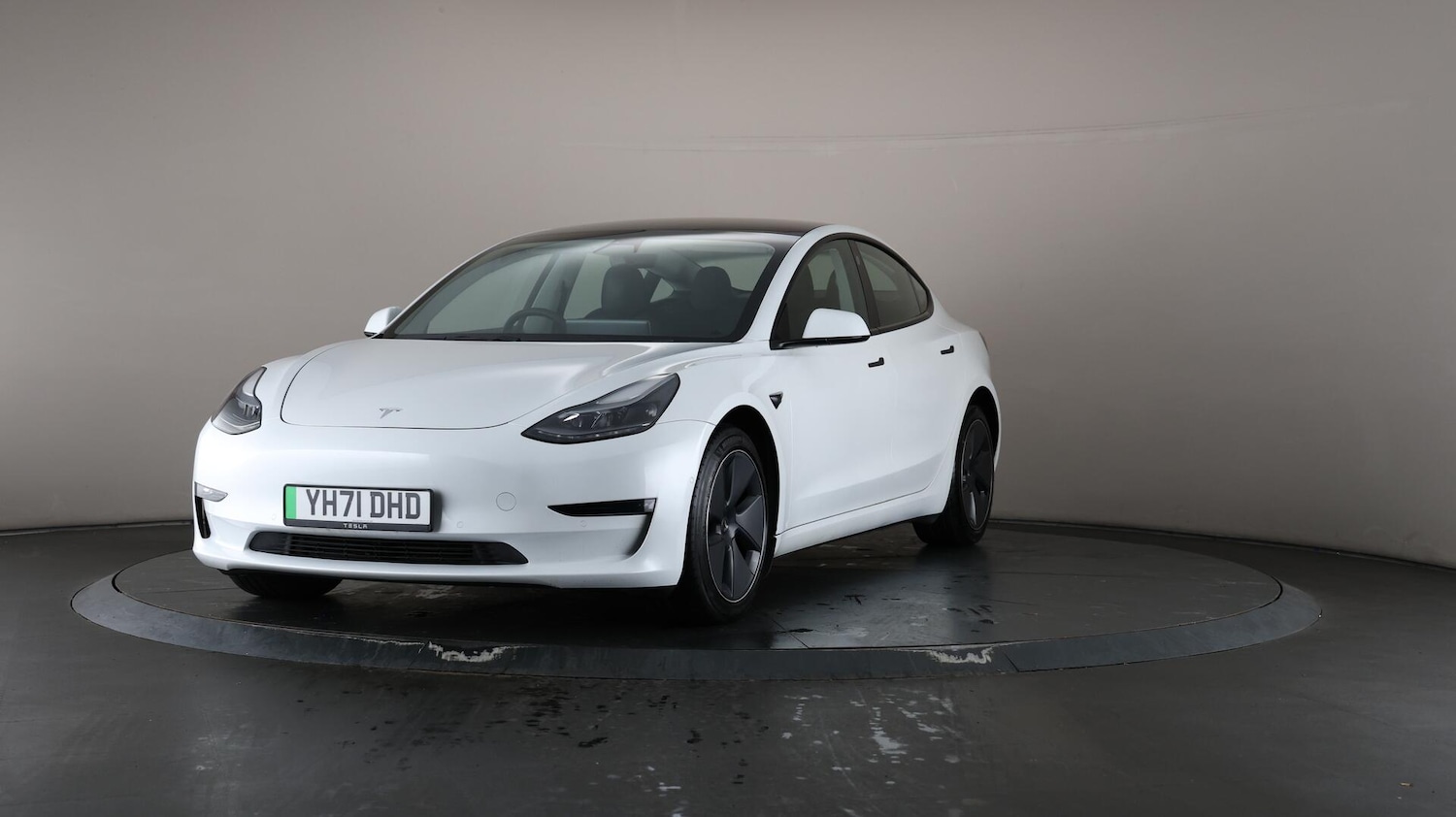 Used Tesla Model 3 2021 for sale - 76137408: Photo 45