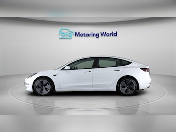 Used Tesla Model 3 2021 for sale - 76137408: Photo 4