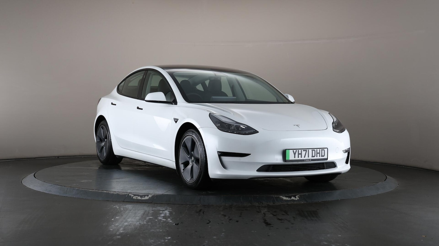 Used Tesla Model 3 2021 for sale - 76137408: Photo 52
