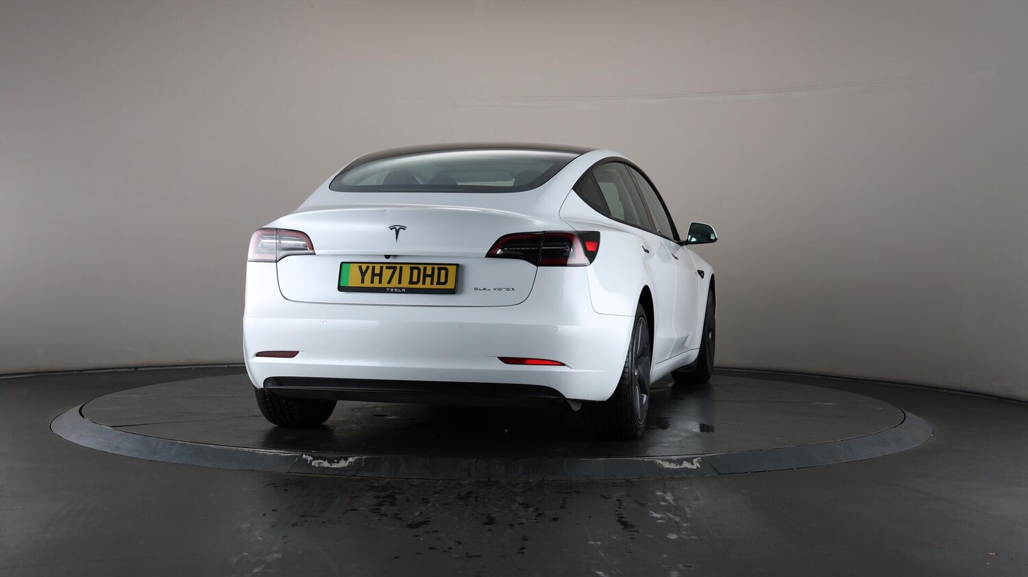 Used Tesla Model 3 2021 for sale - 76137408: Photo 70