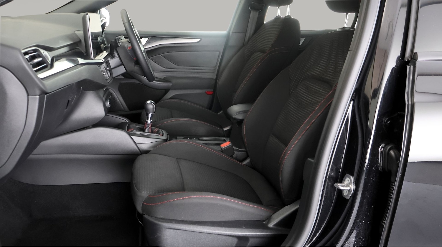 Used Ford Focus 2022 for sale - 77819071: Photo 13