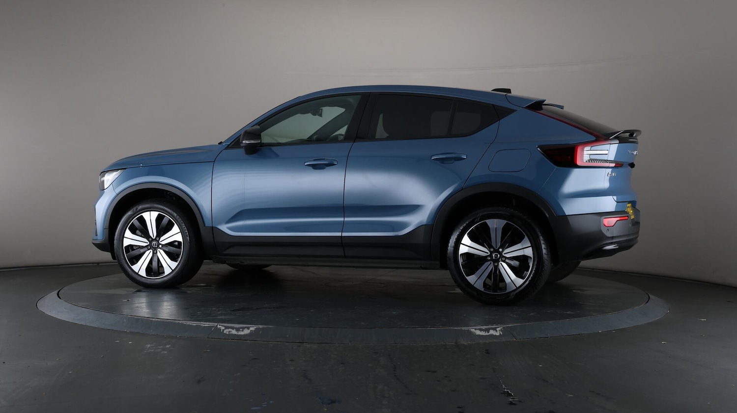 Used Volvo C40 2022 for sale - 76042994: Photo 76