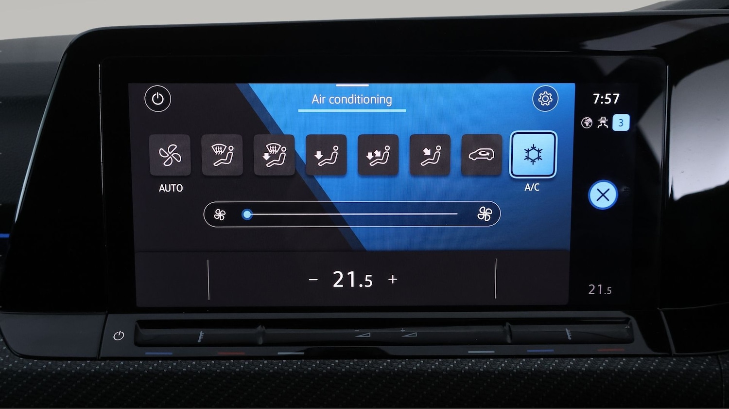 Used Volkswagen Golf 2023 for sale - 77797104: Photo 11