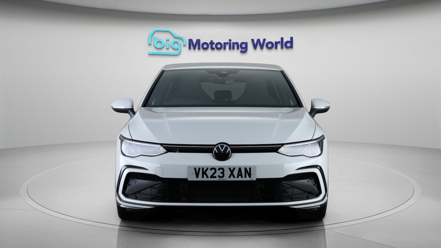 Used Volkswagen Golf 2023 for sale - 77797104: Photo 2