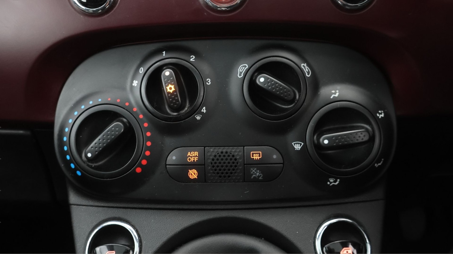 Used Fiat 500 2019 for sale - 77721033: Photo 11