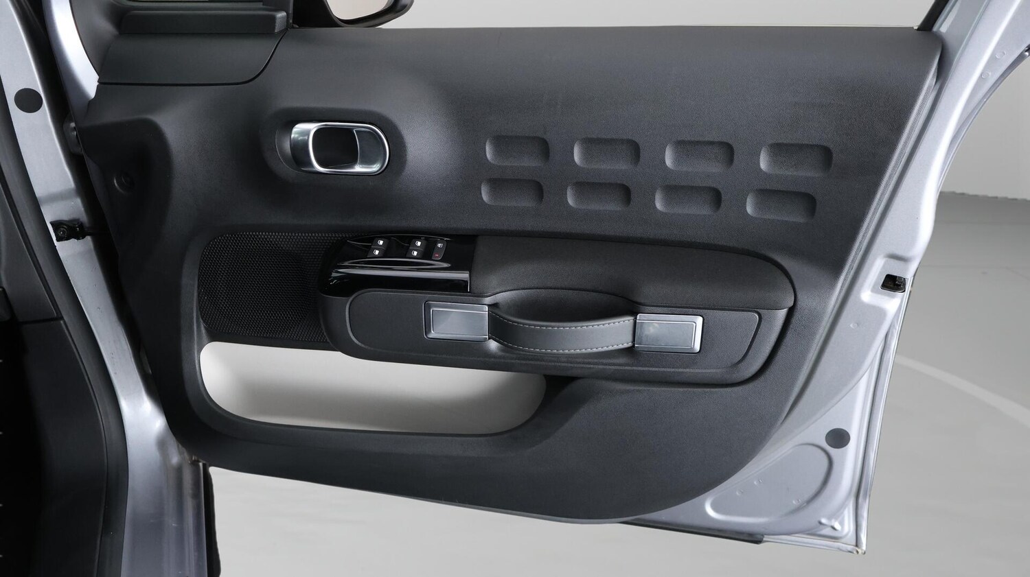 Used Citroen C3 2023 for sale - 76632793: Photo 15