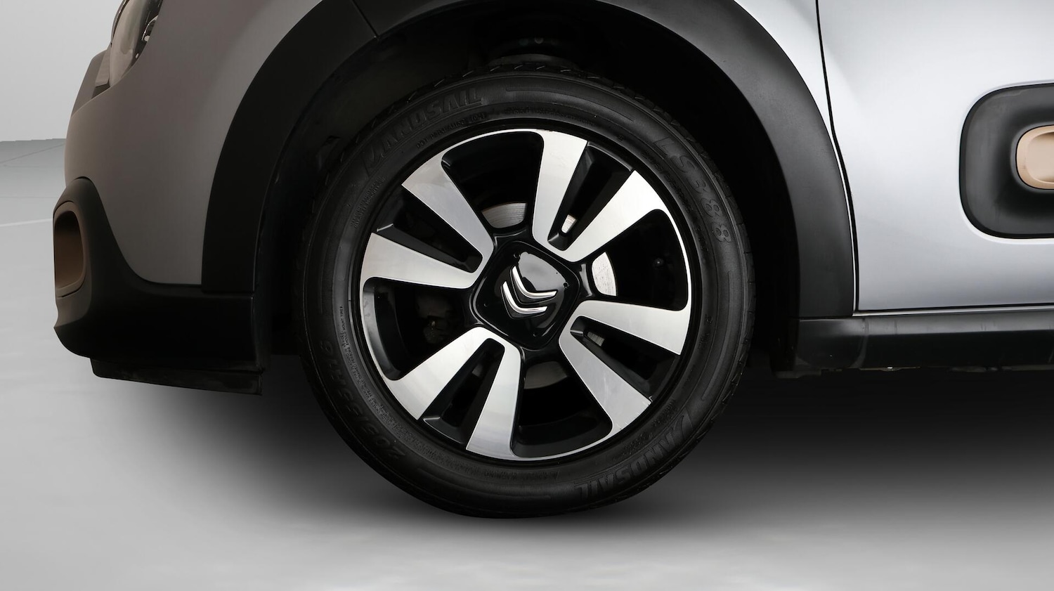 Used Citroen C3 2023 for sale - 76632793: Photo 18