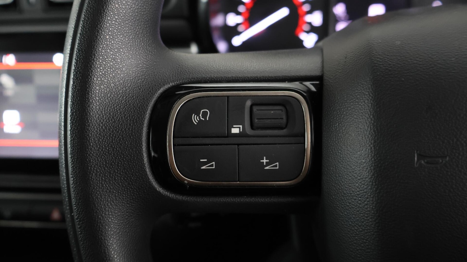 Used Citroen C3 2023 for sale - 76632793: Photo 22