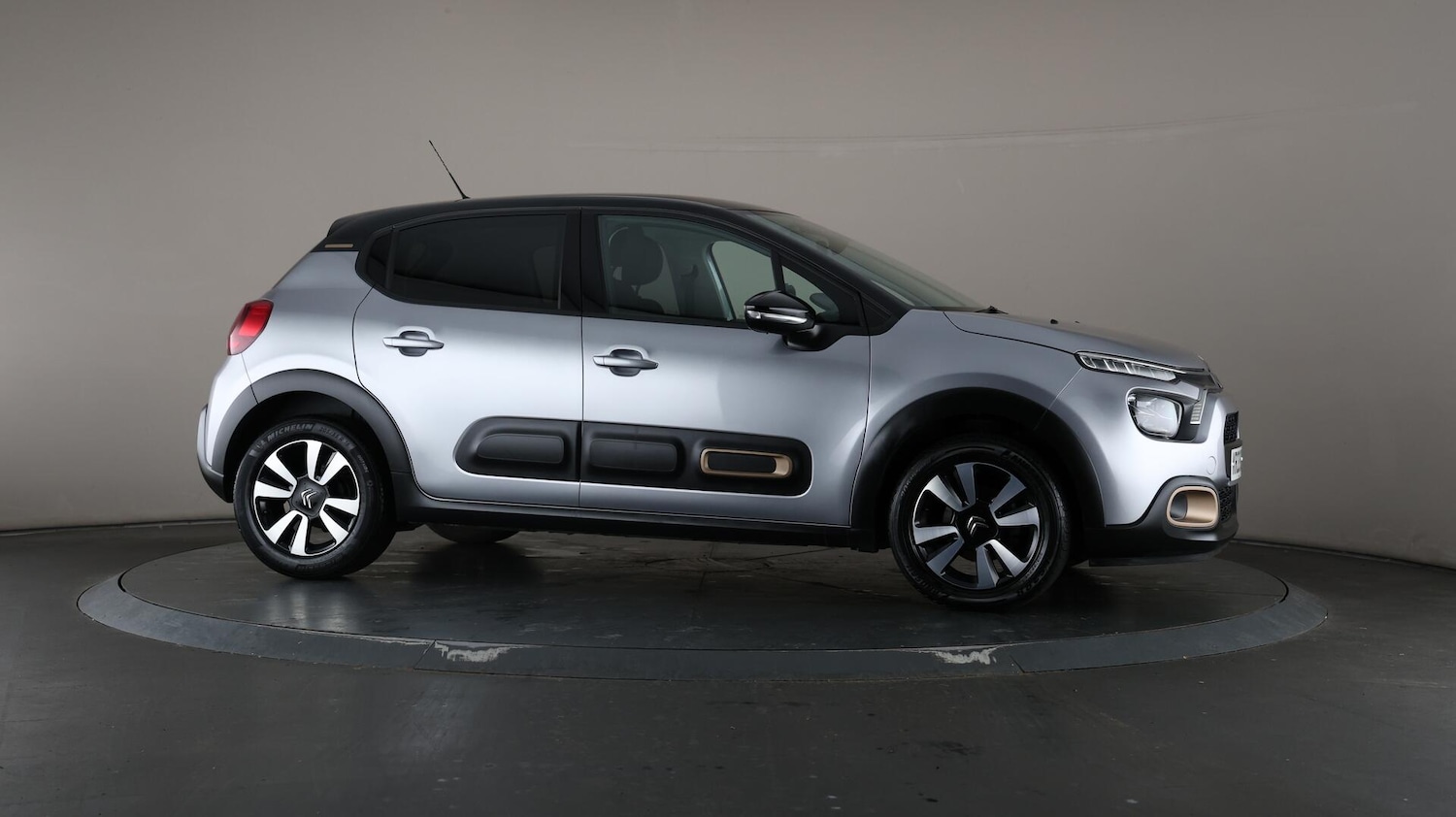 Used Citroen C3 2023 for sale - 76632793: Photo 57