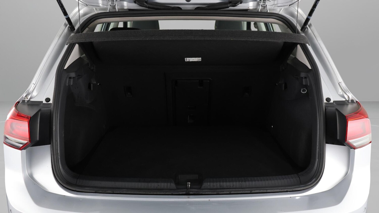 Used Volkswagen Golf 2022 for sale - 76001849: Photo 18