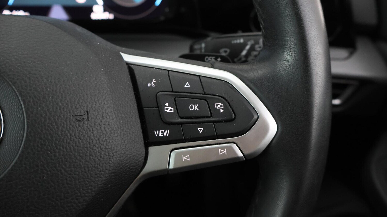 Used Volkswagen Golf 2022 for sale - 76001849: Photo 30