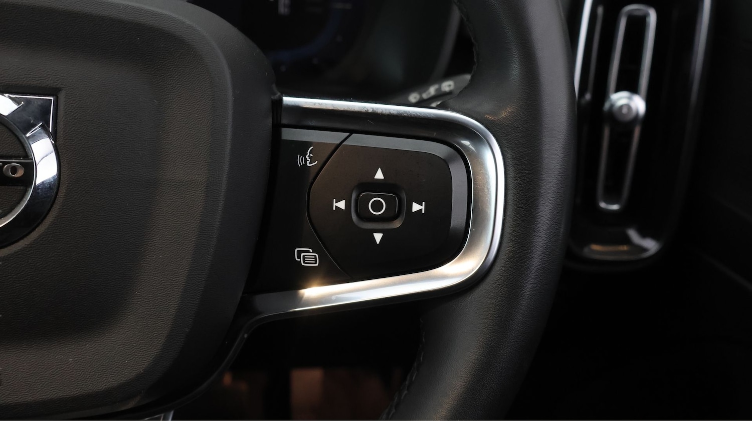 Used Volvo XC40 2022 for sale - 77379370: Photo 19