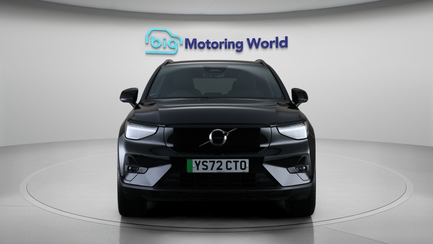 Used Volvo XC40 2022 for sale - 77379370: Photo 2