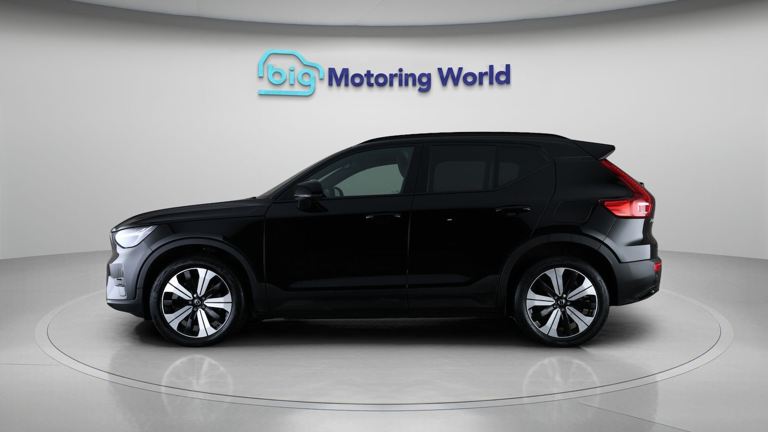 Used Volvo XC40 2022 for sale - 77379370: Photo 4