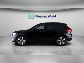 Used Volvo XC40 2022 for sale - 77379370: Photo