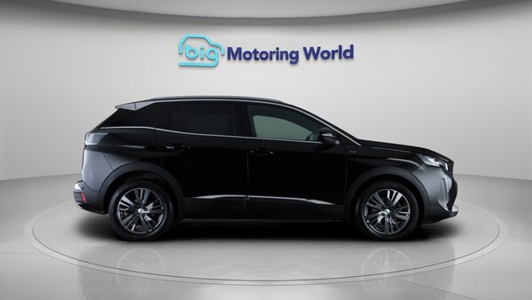 Used Peugeot 3008 2021 for sale - 76315020: Photo 9