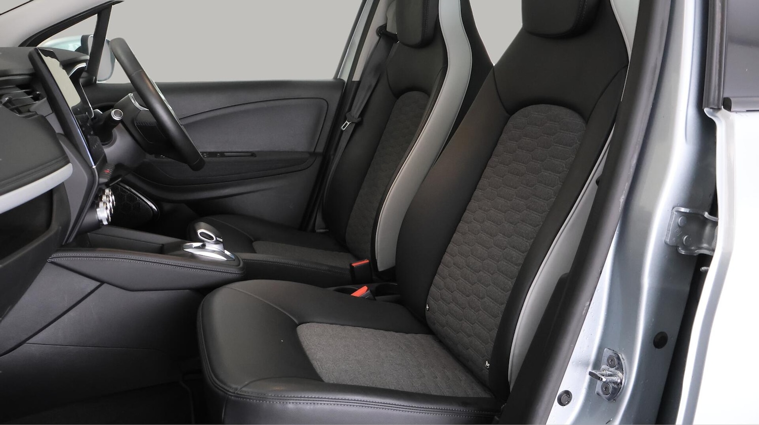 Used Renault Zoe 2021 for sale - 76573638: Photo 14