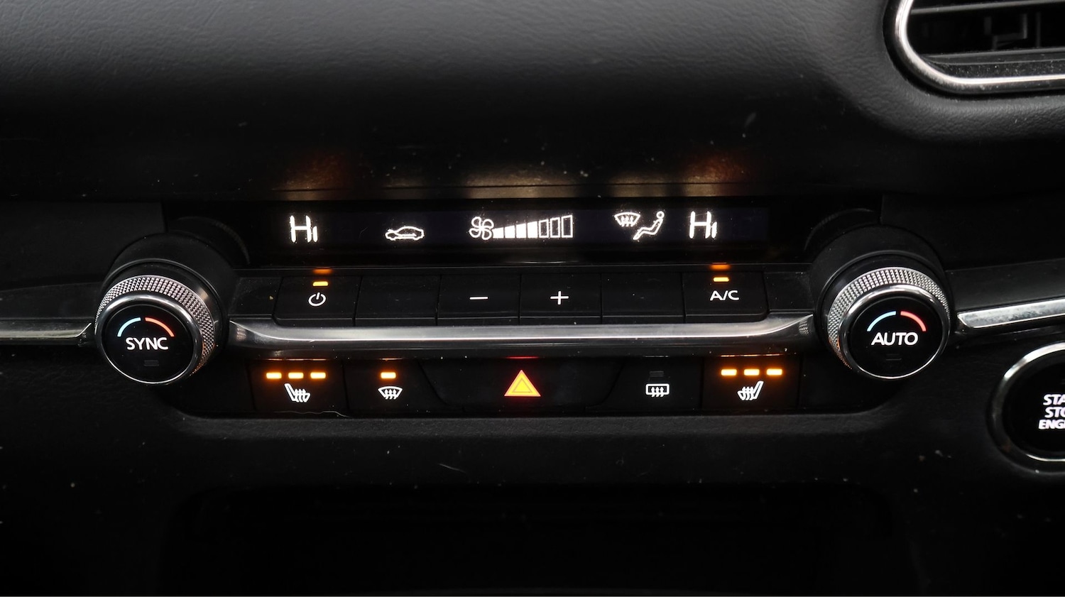 Used Mazda CX-30 for sale - 77523067: Photo 12