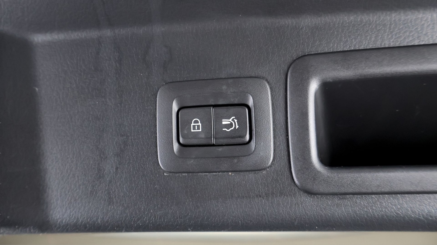 Used Mazda CX-30 for sale - 77523067: Photo 22