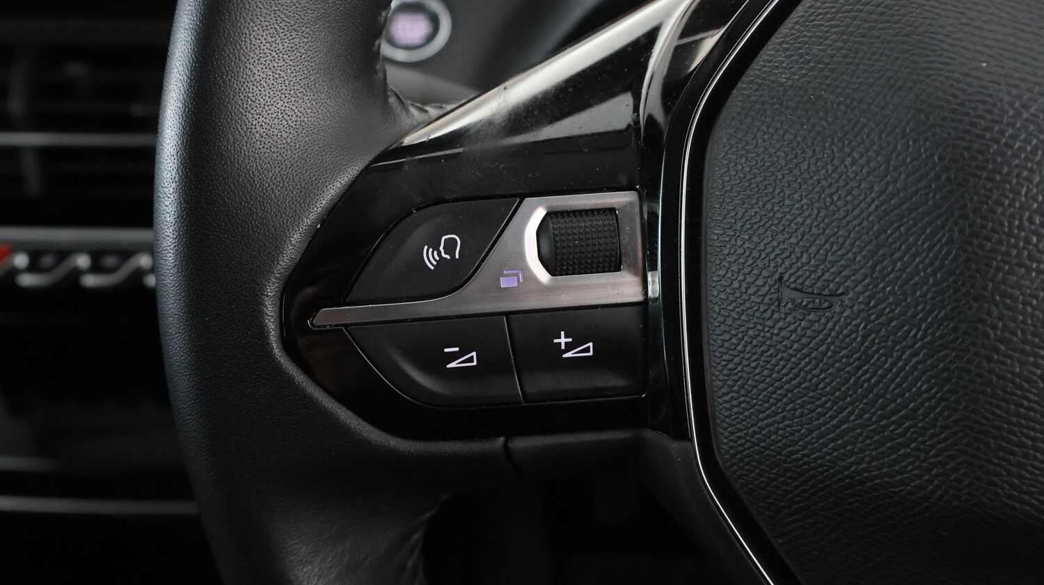 Used Peugeot 208 for sale - 77921107: Photo 21