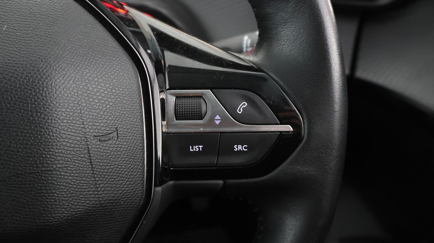 Used Peugeot 208 for sale - 77921107: Photo 24