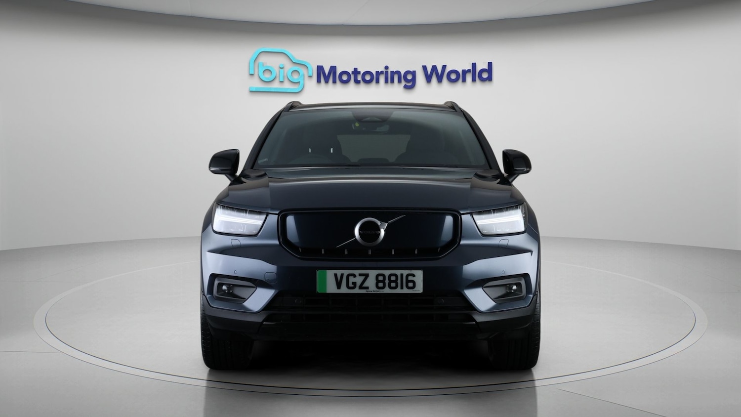 Used Volvo XC40 2022 for sale - 77746089: Photo 2