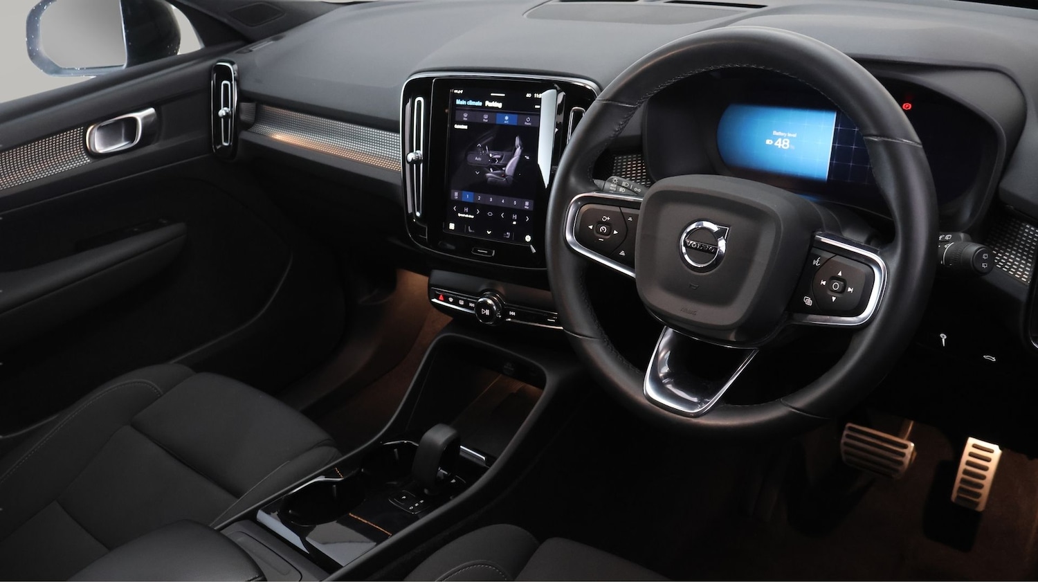 Used Volvo XC40 2022 for sale - 77746089: Photo 9