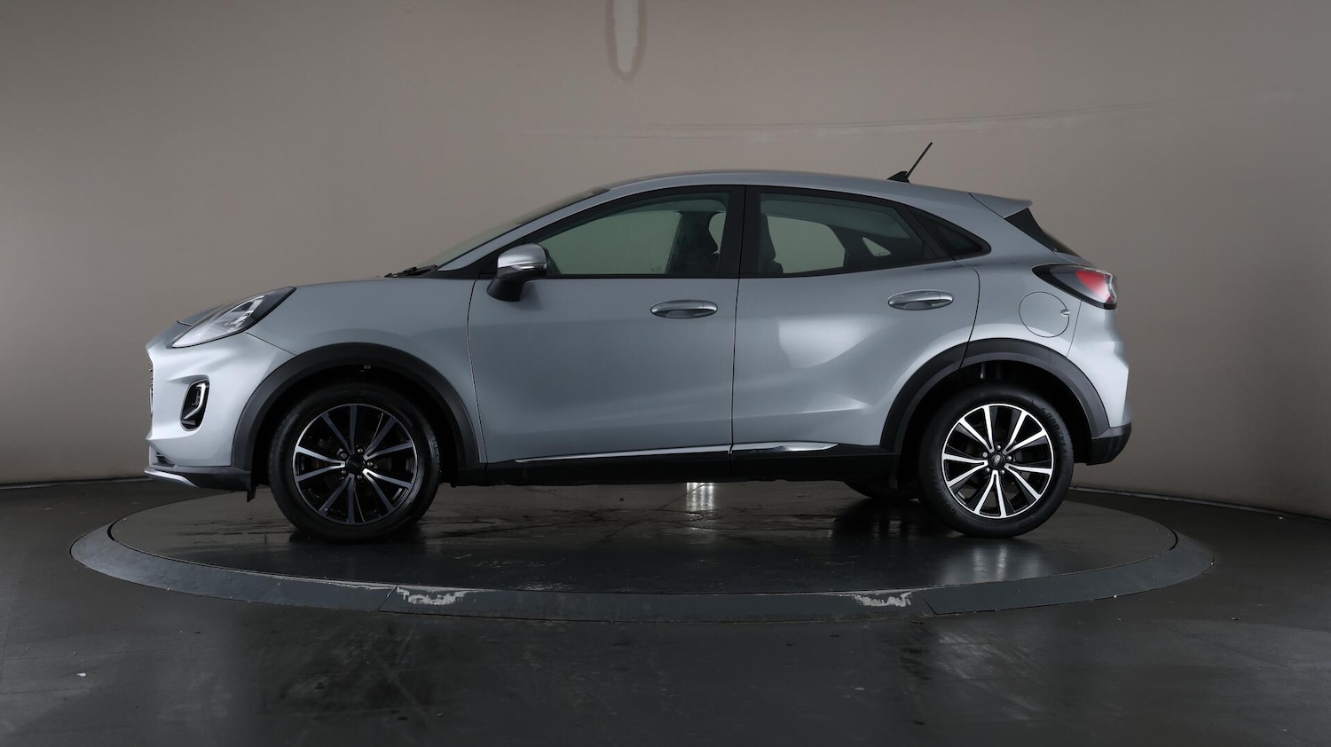 Used Ford Puma 2021 for sale - 75990721: Photo 40