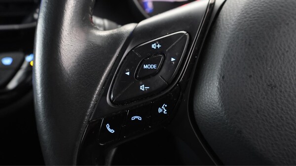 Used Toyota C-HR 2022 for sale - 76283065: Photo 22