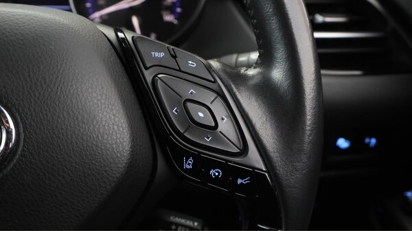Used Toyota C-HR 2022 for sale - 76283065: Photo 23