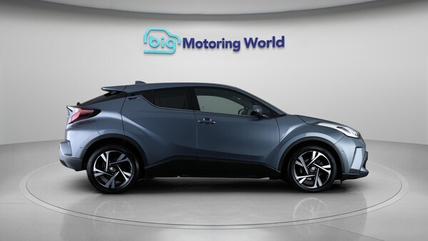 Used Toyota C-HR 2022 for sale - 76283065: Photo 8