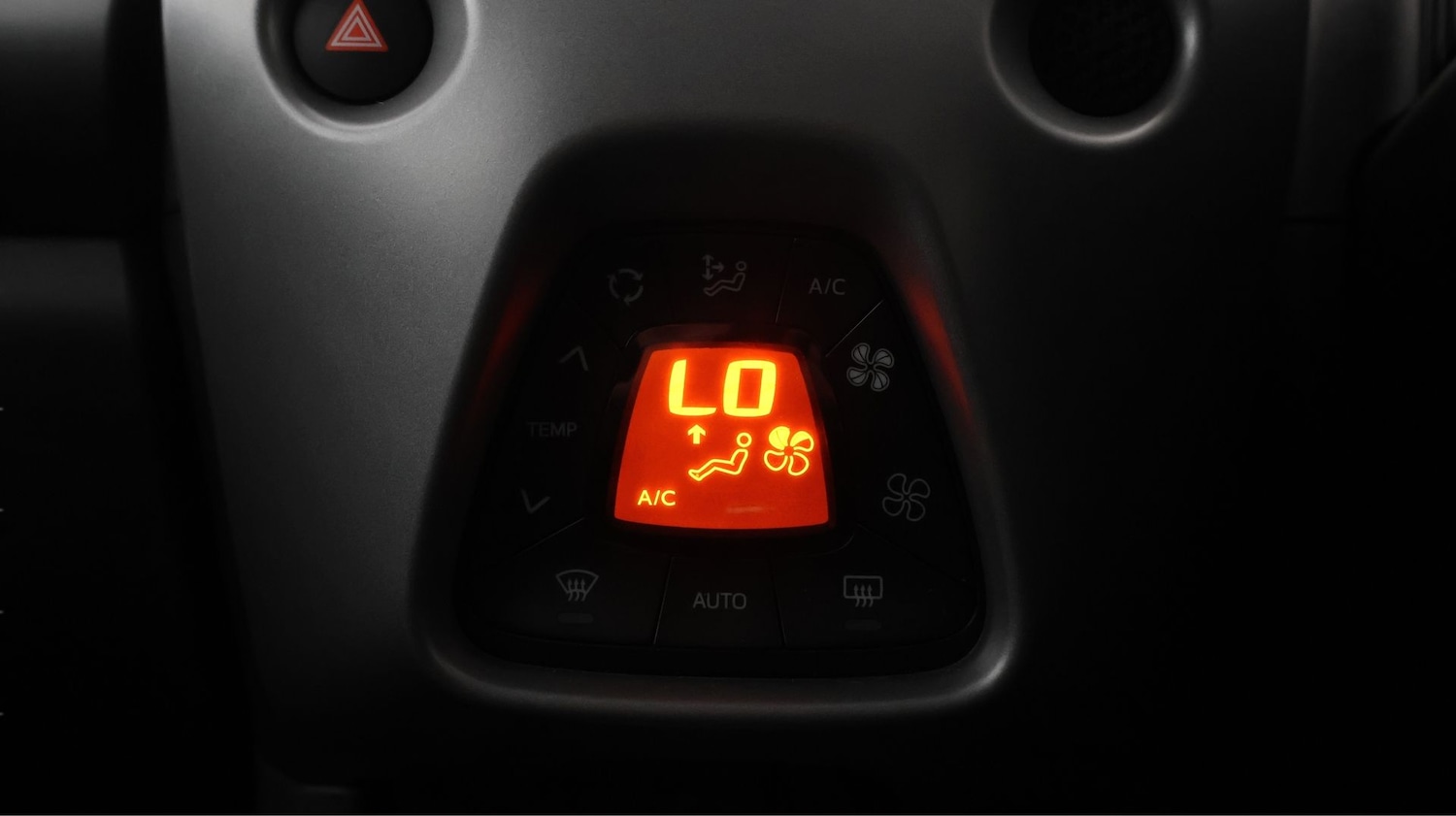 Used Toyota AYGO 2021 for sale - 77230762: Photo 12