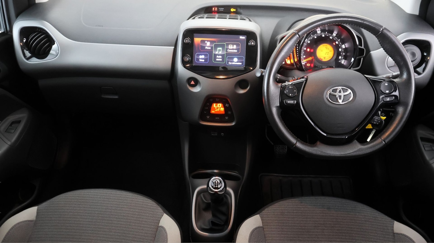 Used Toyota AYGO 2021 for sale - 77230762: Photo 13