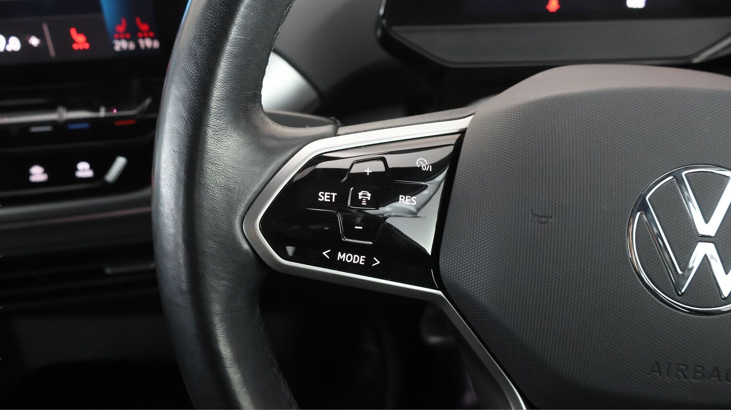 Used Volkswagen ID.4 2022 for sale - 77749663: Photo 22