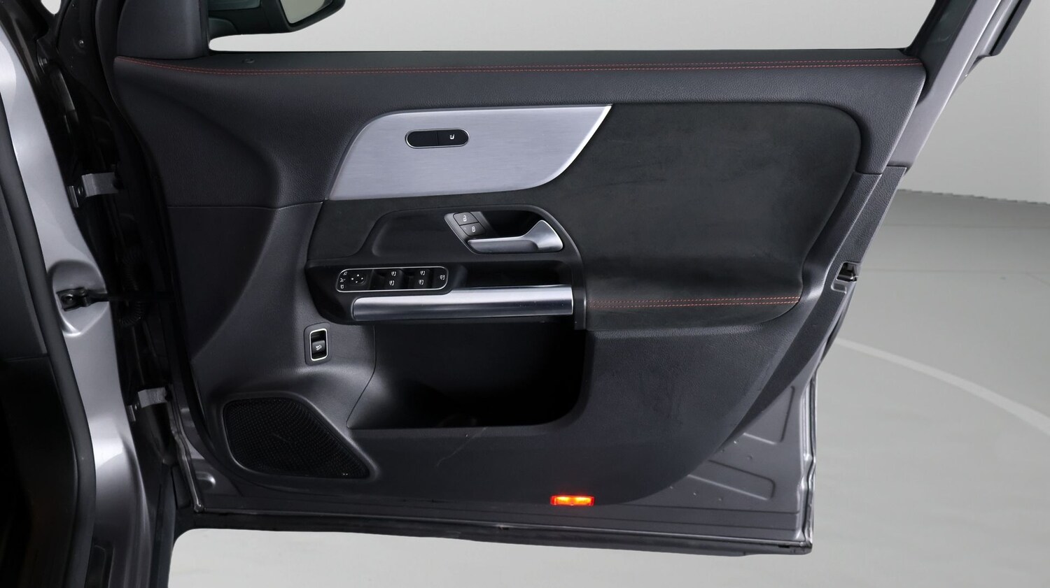 Used Mercedes-Benz EQA for sale - 77906181: Photo 15