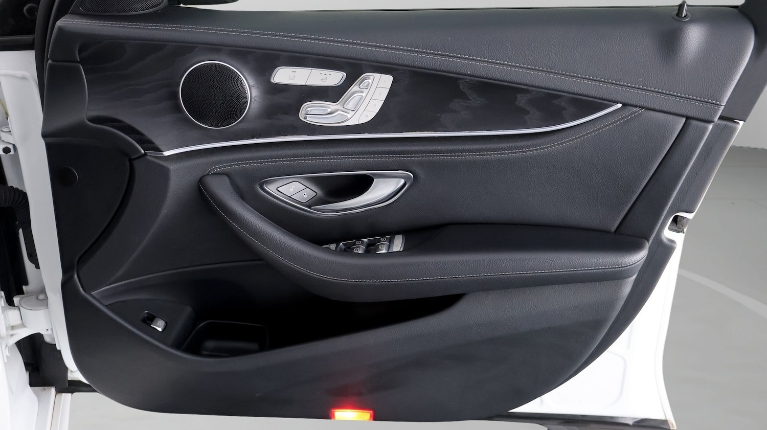 Used Mercedes-Benz E Class 2019 for sale - 77427001: Photo 15