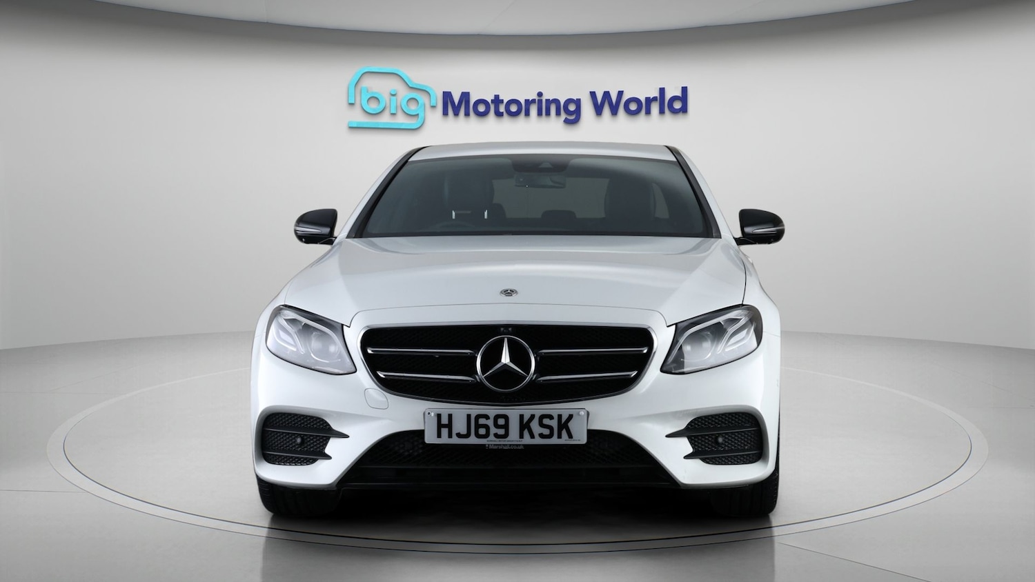 Used Mercedes-Benz E Class 2019 for sale - 77427001: Photo 2